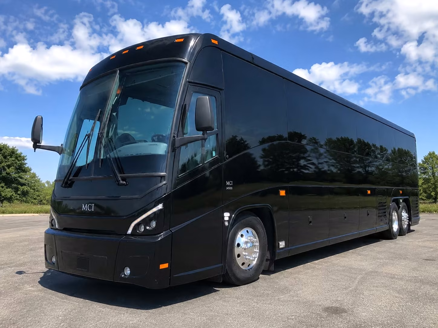 charter bus rentals for midwest city corporate events and employee shuttles
