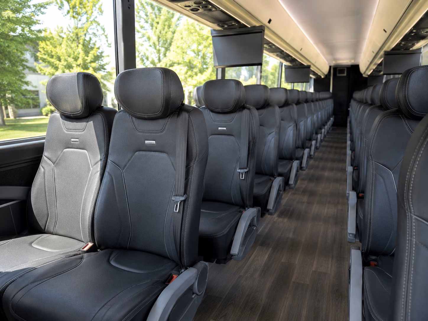 with coachbusmidwestcity com you get sporting event transportation for every type of fan group in midwest city